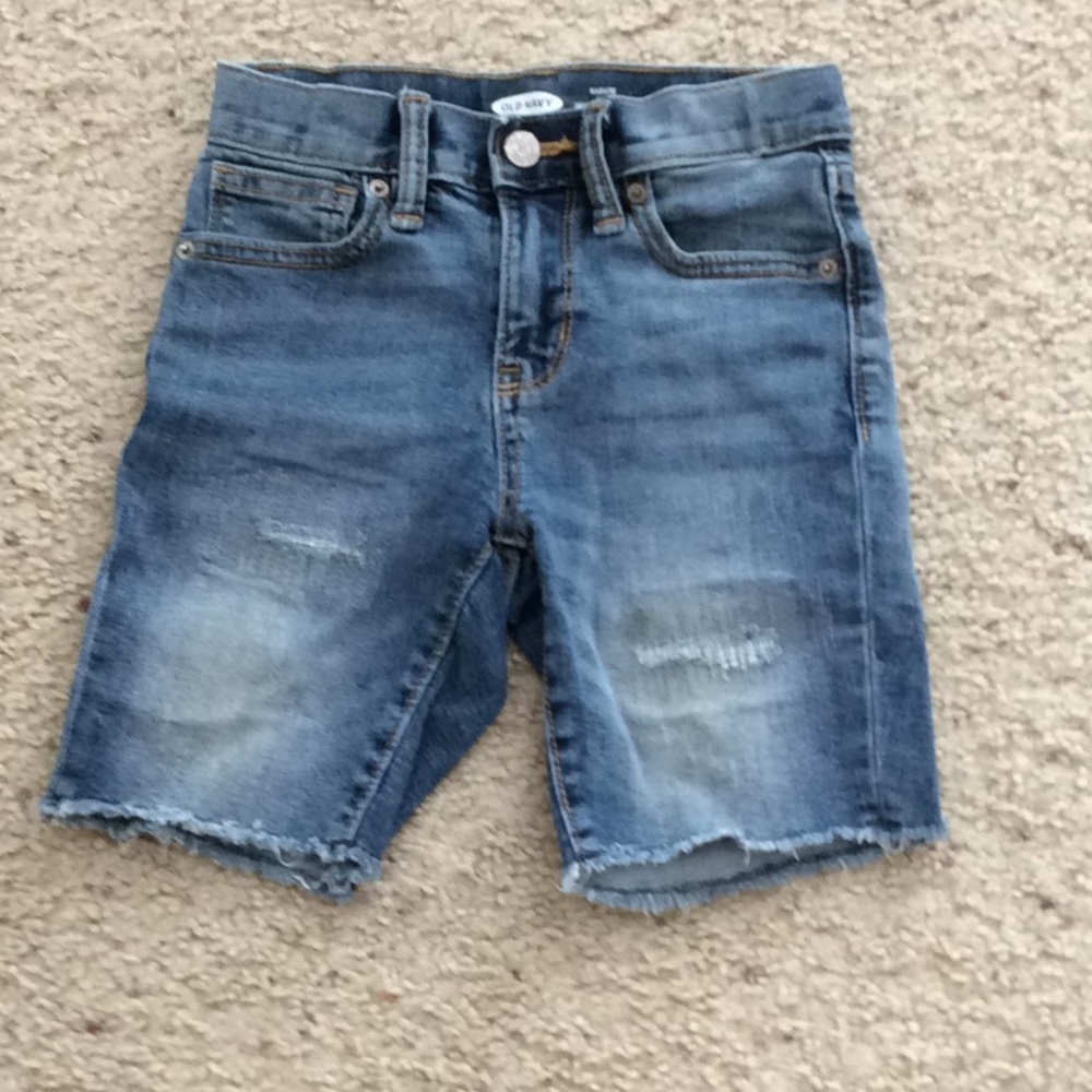 Old Navy blue slim fit jean shorts